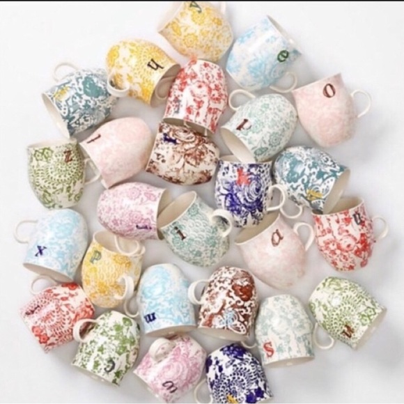 Anthropologie heirloom monogram mug “d” - Picture 6 of 7